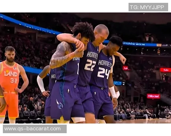 克尼佩尔状态低迷16投仅5中贡献13分4篮板4助攻表现令人失望